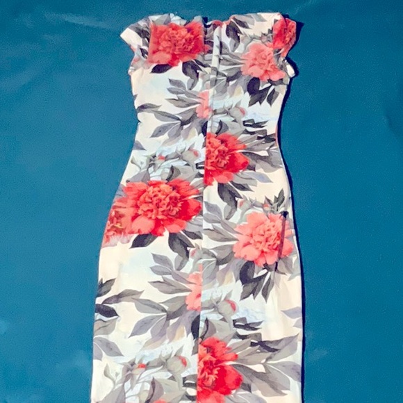 DRESS - Picture 2 of 2